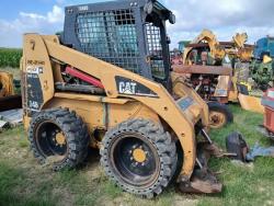 MINICARGADOR CATERPILLAR 248