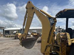 RETROEXCAVADORA CATERPILLAR 416C