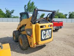 MINICARGADOR CATERPILLAR 262C