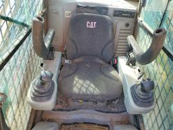 MINICARGADOR CATERPILLAR 262C