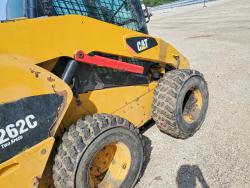 MINICARGADOR CATERPILLAR 262C