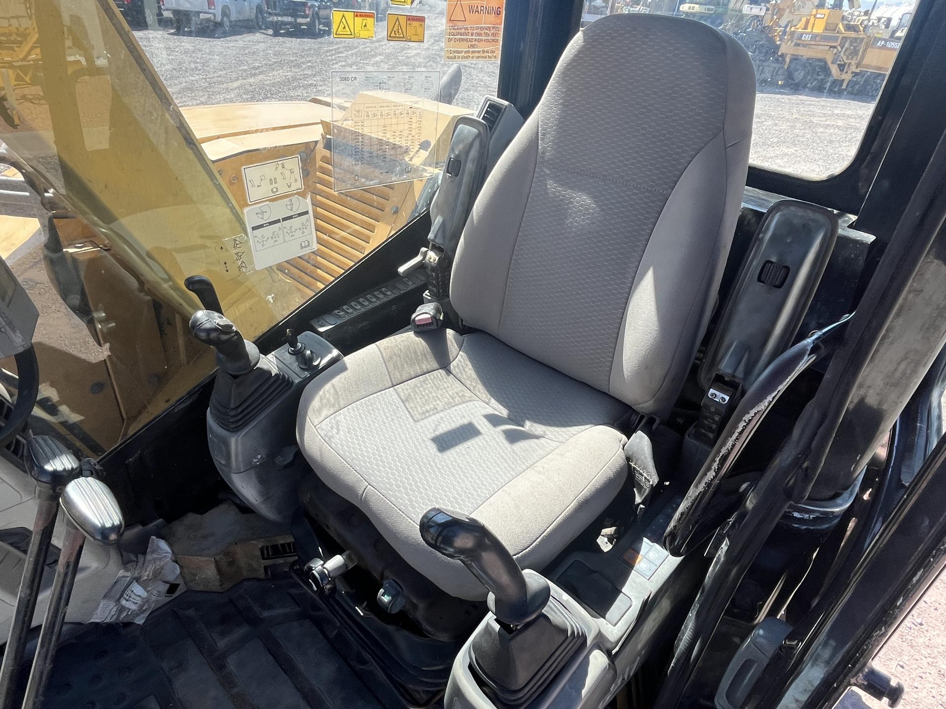 imagenes/INVOICE/2026/19037/MINIEXCAVADORA_CAT_308_26.JPG