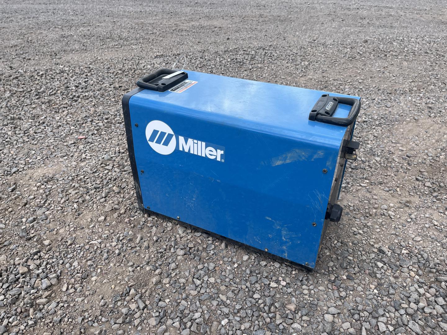 imagenes/INVOICE/2026/19056/MILLER_XMT350_FIELDPRO_4.JPG