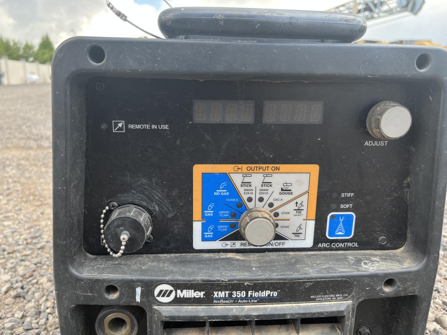 imagenes/INVOICE/2026/19056/MILLER_XMT350_FIELDPRO_9.JPG