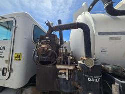 CAMION VACTOR PETERBILT 340
