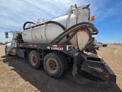 CAMION VACTOR PETERBILT 340