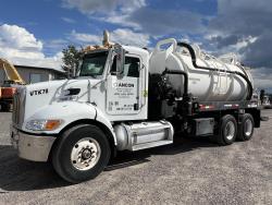 Camion de Presion de Vacio Peterbilt 340 dot 407/412