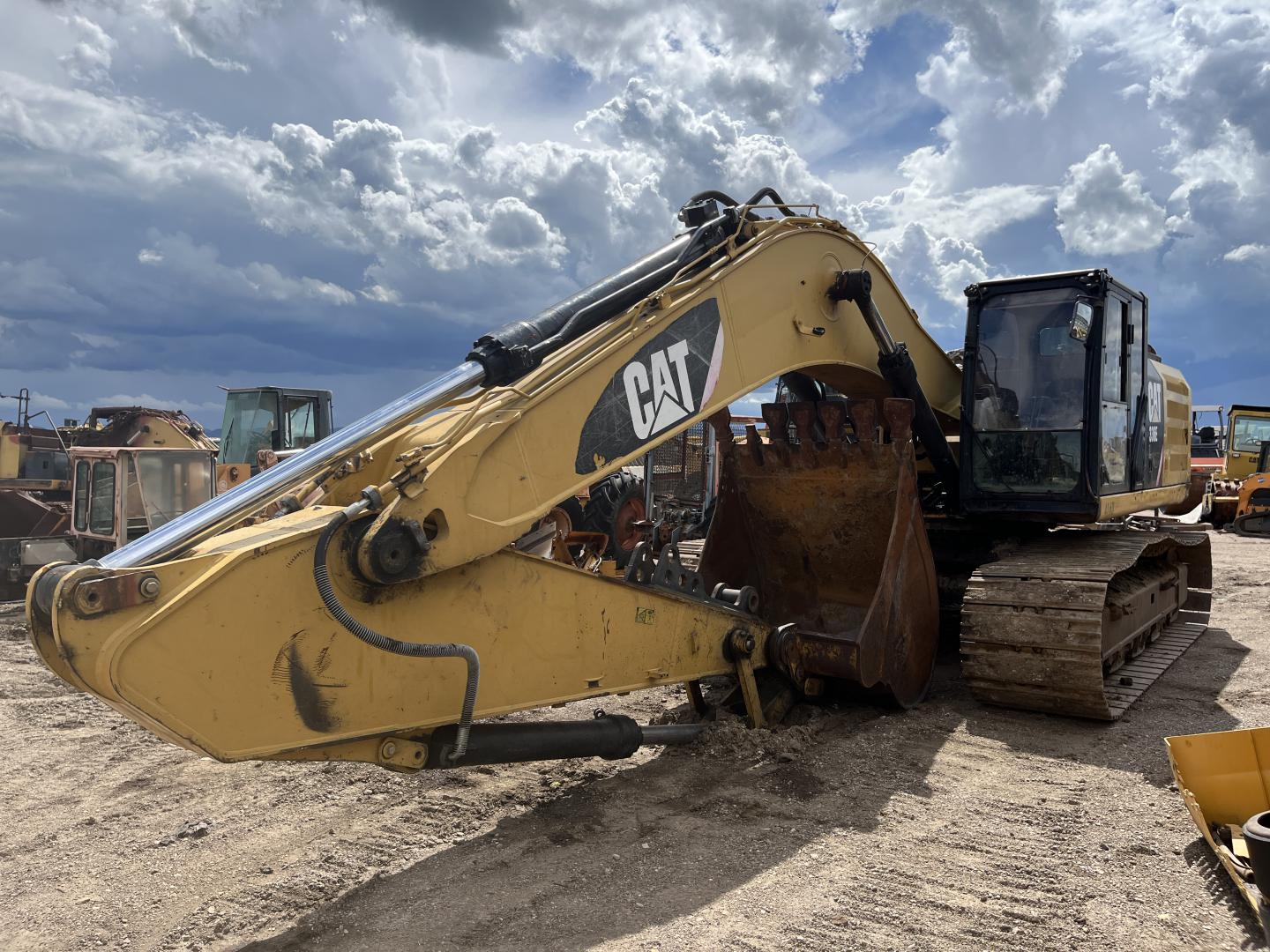 imagenes/INVOICE/2026/19082/CATERPILLAR_336EL_3.JPG