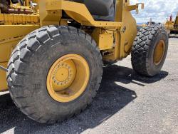 CARGADOR FRONTAL JOHN DEERE 544L