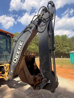 RETROEXCAVADORA JOHN DEERE 310SJ