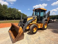 RETROEXCAVADORA JOHN DEERE 310SJ