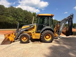 RETROEXCAVADORA JOHN DEERE 310SJ