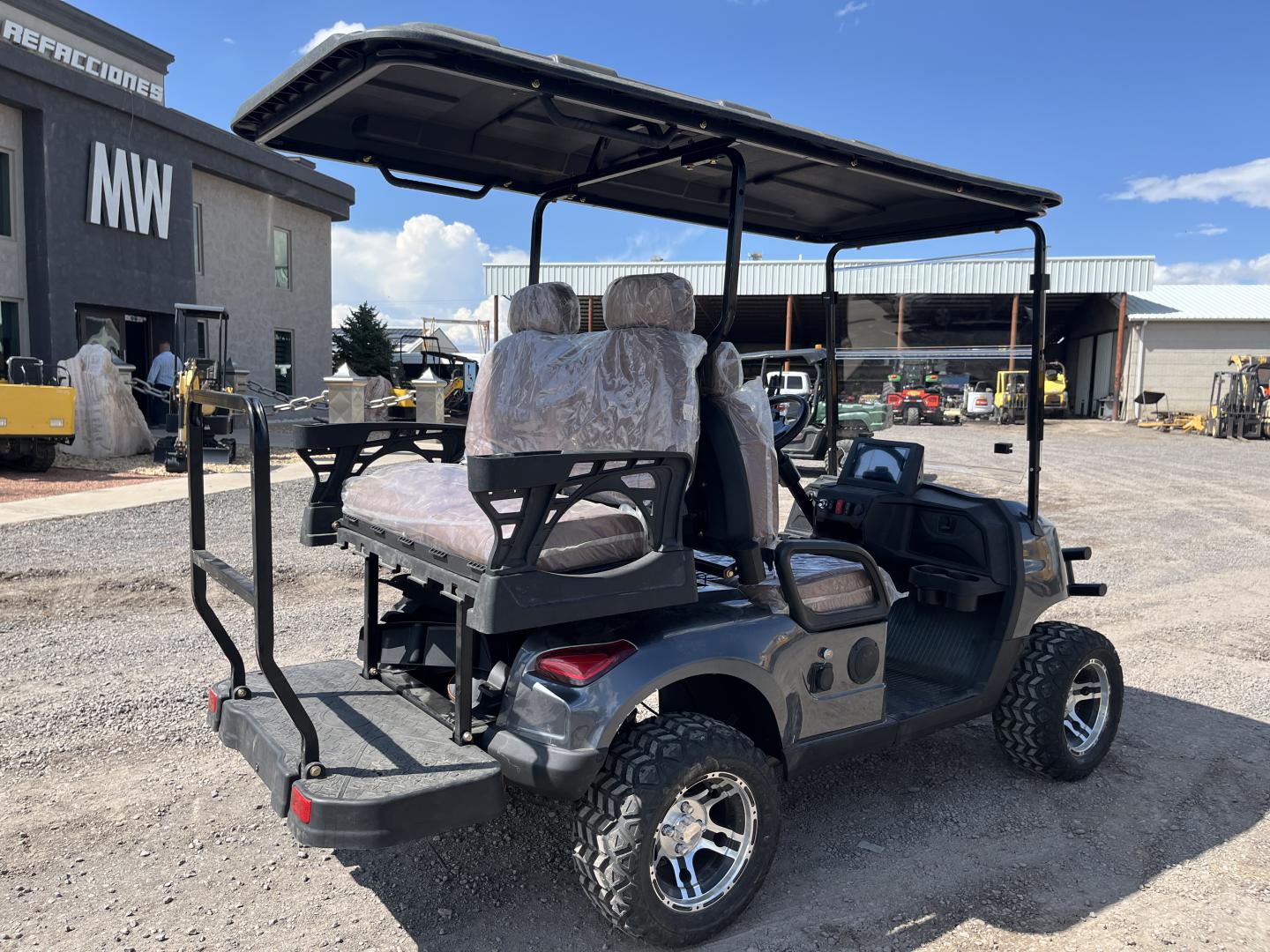 imagenes/INVOICE/2026/19095/Carro_de_golf_Sdlanch_SDLGC80_11.JPG