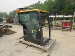 CABINA JOHN DEERE 85G