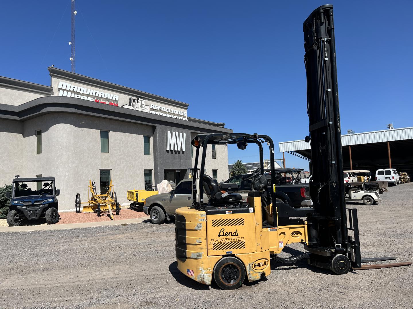 imagenes/INVOICE/2026/19107/Montacarga_Landoll_B40VAC__12.JPG