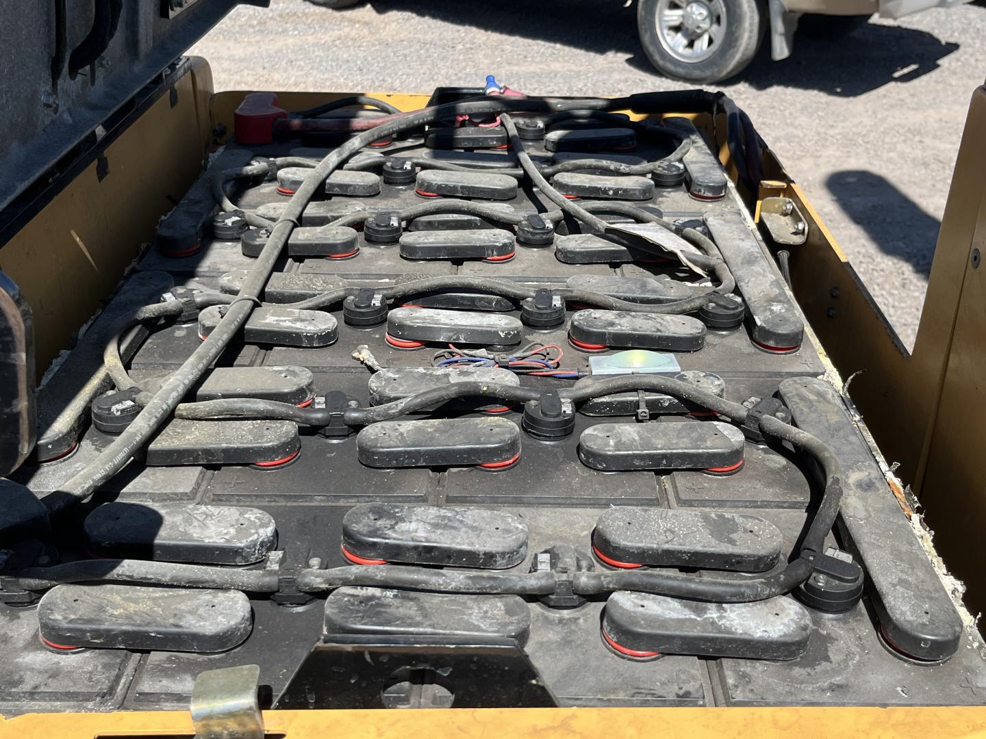 imagenes/INVOICE/2026/19107/Montacarga_Landoll_B40VAC__33.JPG