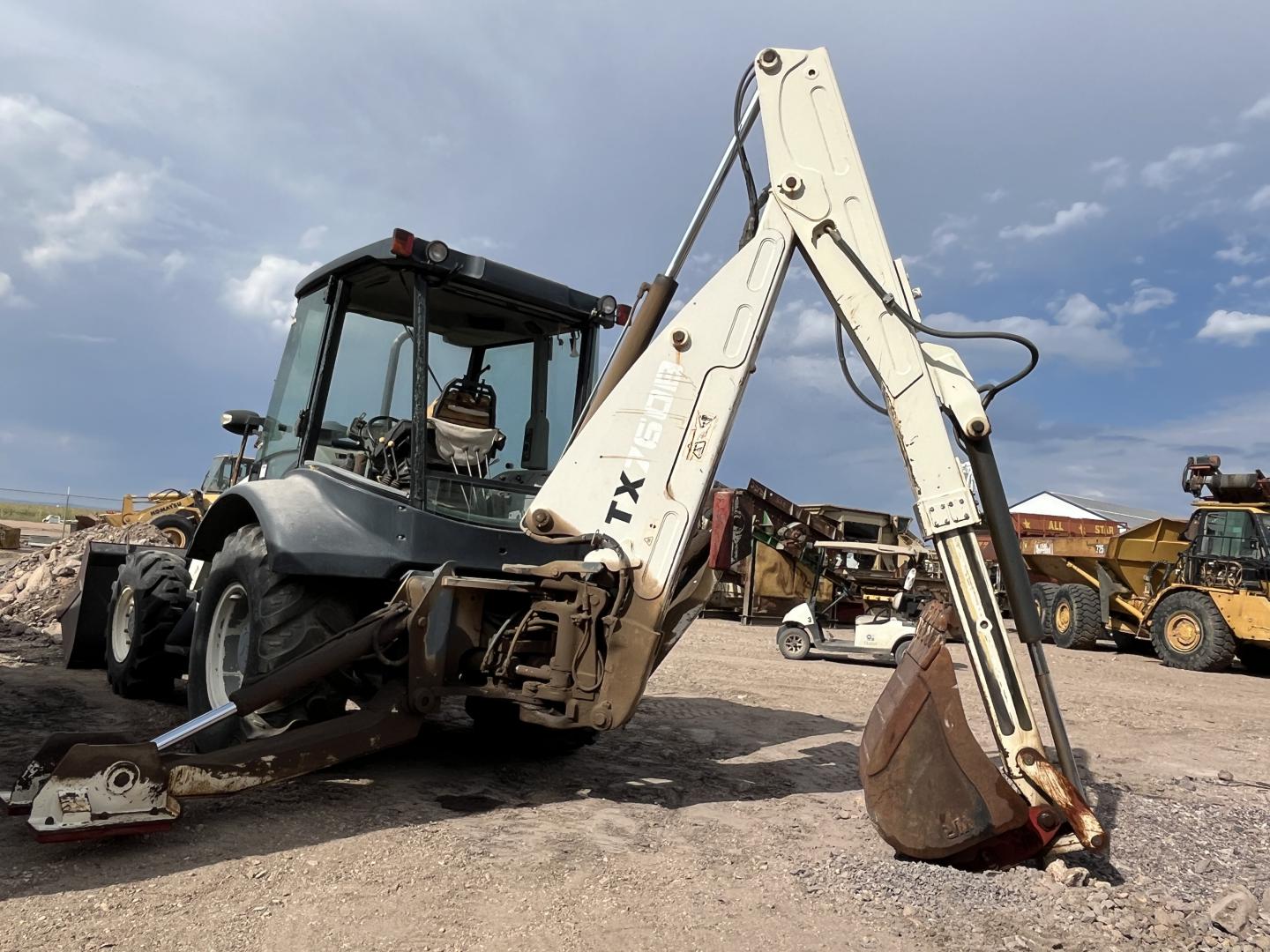 imagenes/INVOICE/2026/19120/Retroexcavadora_Terex_TX760B_19.JPG