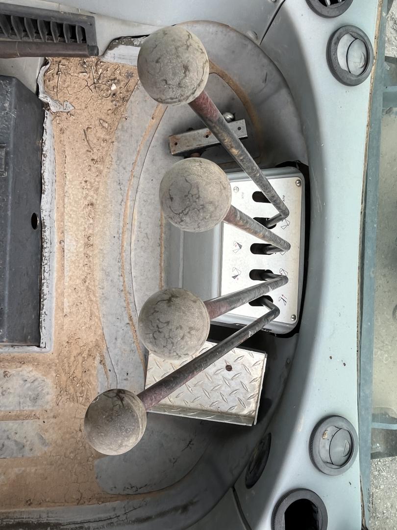 imagenes/INVOICE/2026/19120/Retroexcavadora_Terex_TX760B_24.JPG