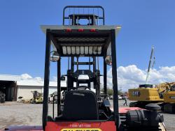 Montacarga Palfinger GT55