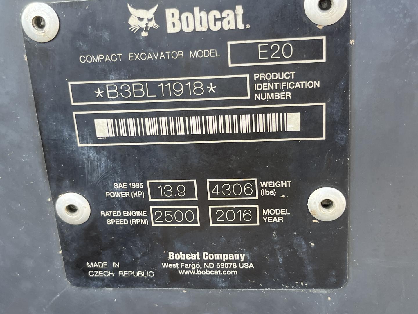 imagenes/INVOICE/2026/19134/Miniexcavadora_Bobcat_E20_18.JPG