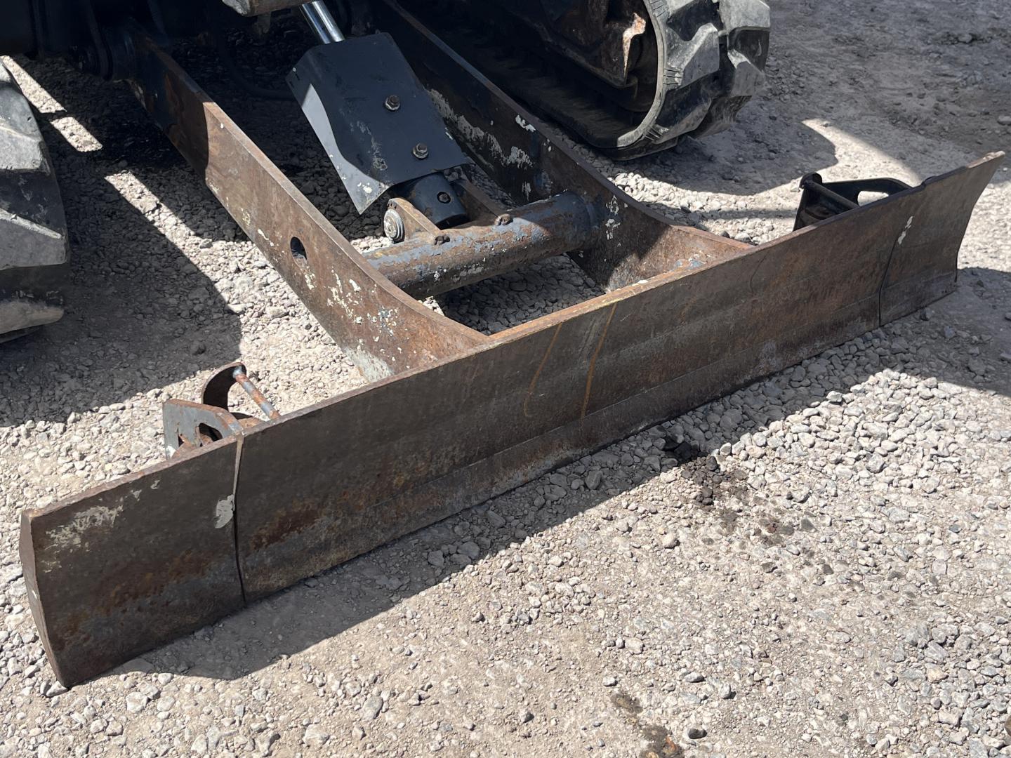 imagenes/INVOICE/2026/19134/Miniexcavadora_Bobcat_E20_28.JPG