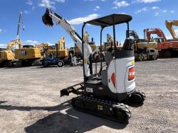 Miniexcavadora Bobcat E20