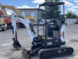 Miniexcavadora Bobcat E20