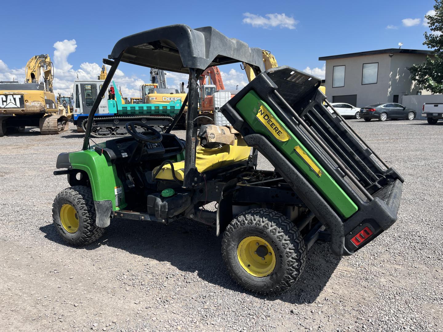 imagenes/INVOICE/2026/19143/Vehiculo_utilitario_John_Deere_GATOR_HPX815E_19.JPG