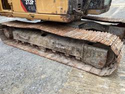 EXCAVADORA CATERPILLAR 313F LGC