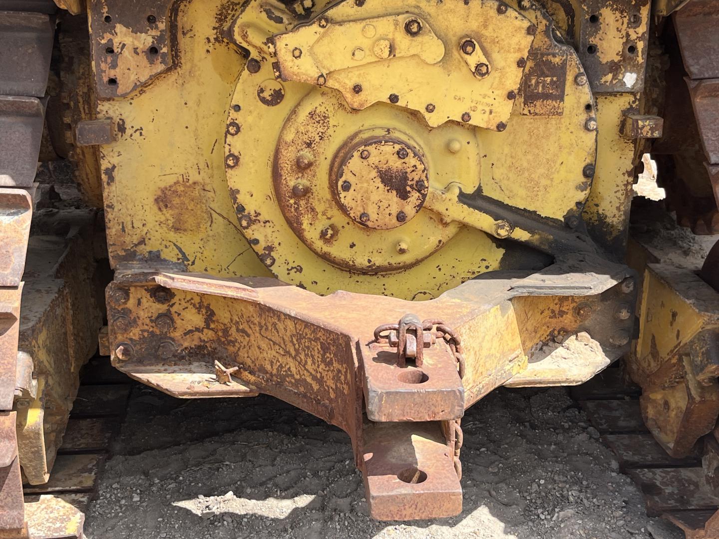imagenes/INVOICE/2026/19155/Topador_frontal_Caterpillar_D5H_16.JPG