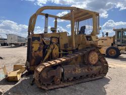 imagenes/INVOICE/2026/19155/thumbnail/Topador_frontal_Caterpillar_D5H_1.JPG