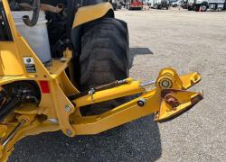 RETROEXCAVADORA JOHN DEERE 110