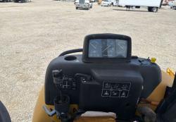RETROEXCAVADORA JOHN DEERE 110