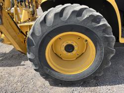 Retroexcavadora John Deere 110