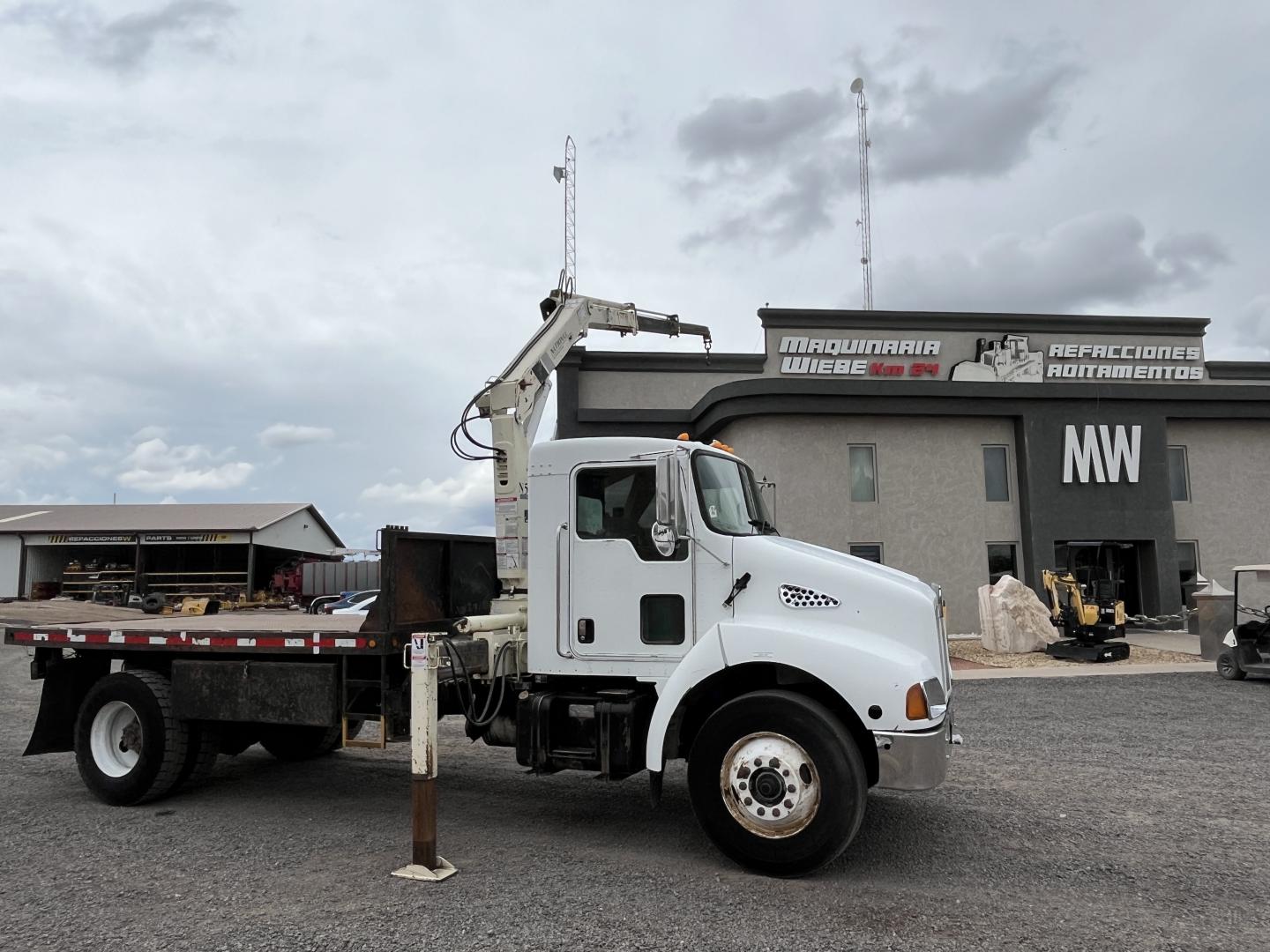 imagenes/INVOICE/2026/19166/Camion_Kenworth_T300_con_grua_National_Crane_serie_N50_47.JPG