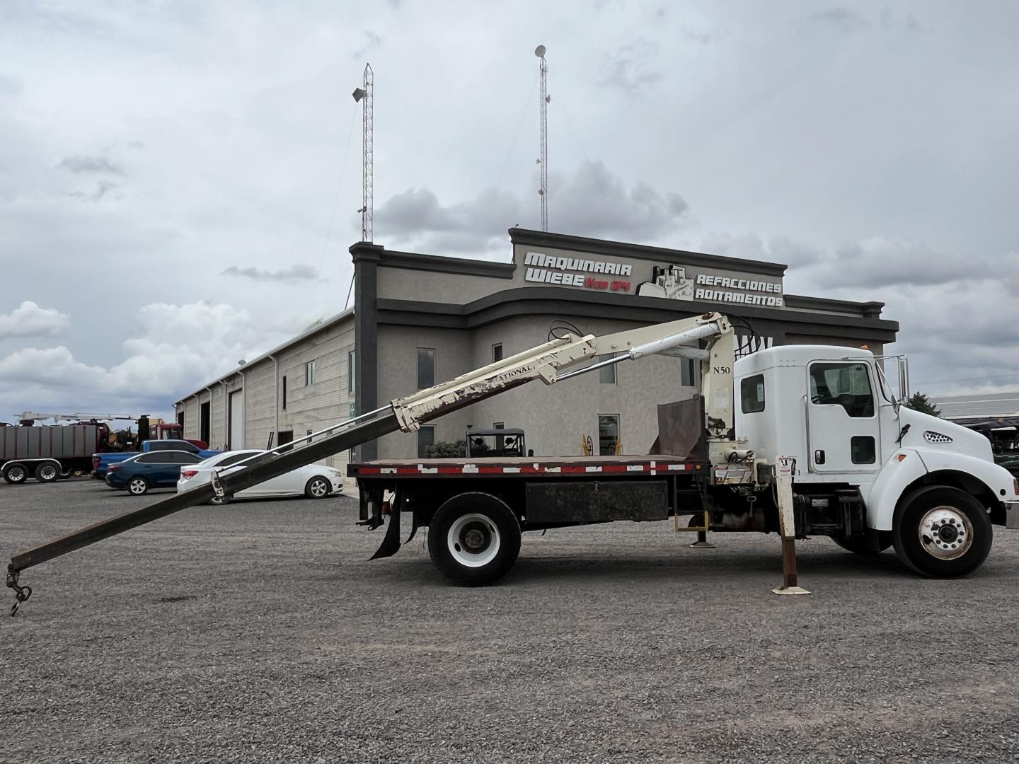 imagenes/INVOICE/2026/19166/Camion_Kenworth_T300_con_grua_National_Crane_serie_N50_59.JPG