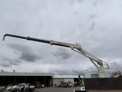 Camion Kenworth T300 con grua National Crane serie N50