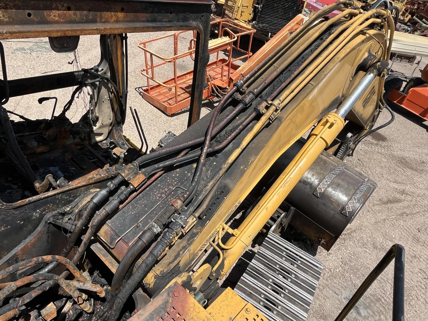 imagenes/INVOICE/2026/19172/Excavadora_Caterpillar_315L_29.JPG