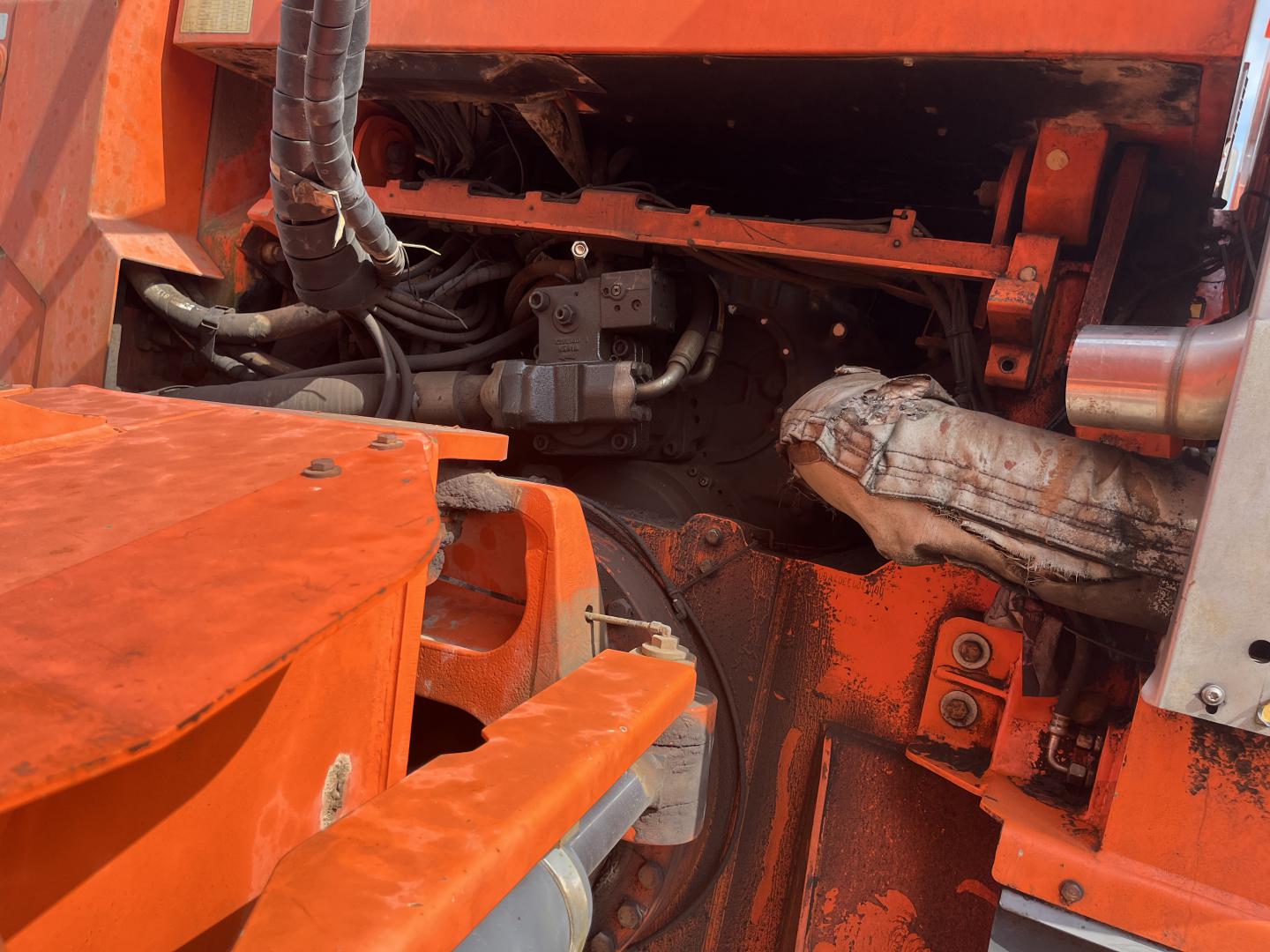 imagenes/INVOICE/2026/19173/Dompe_articulado_Doosan_DA40_3.JPG