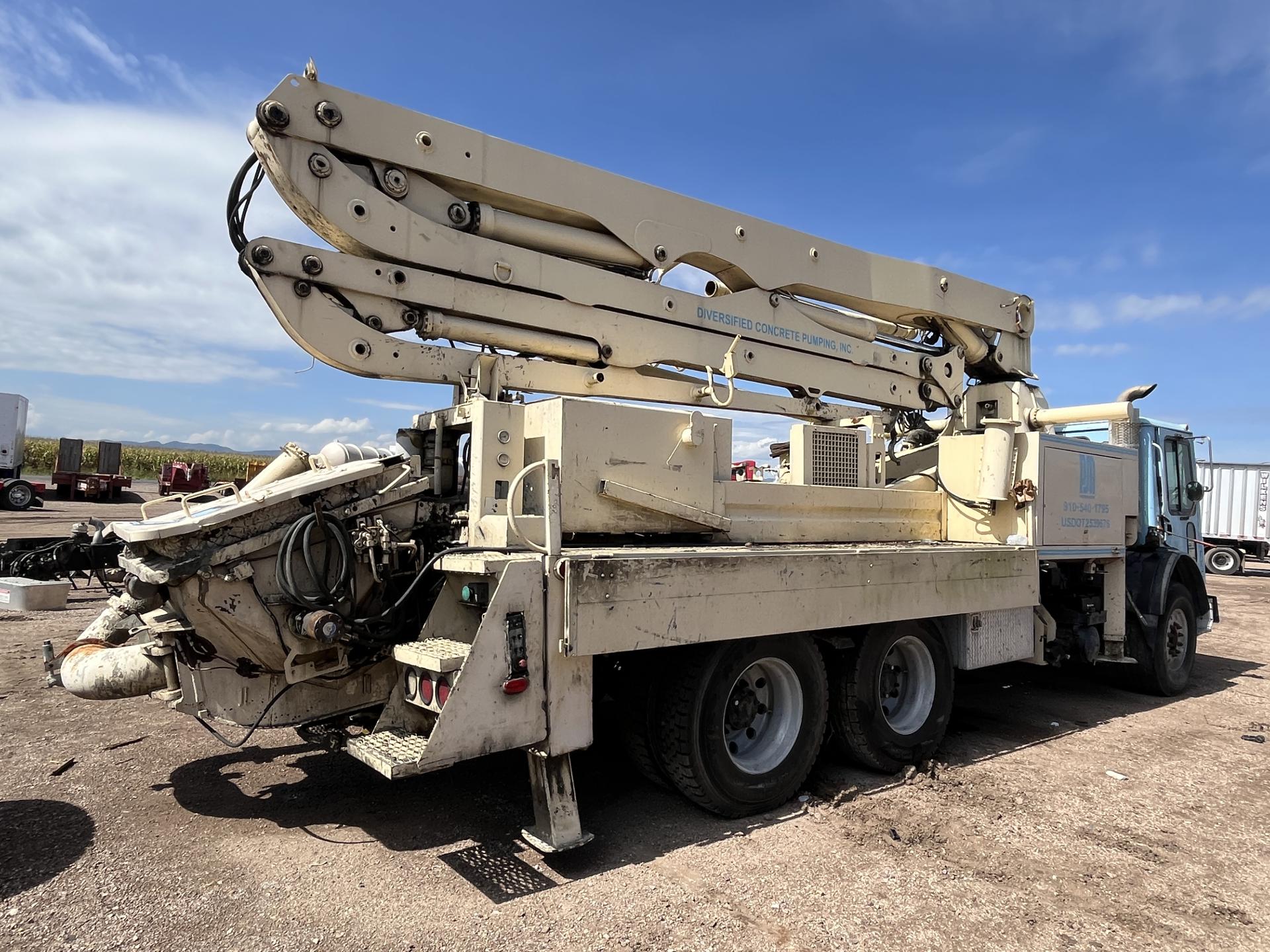 imagenes/INVOICE/2026/19183/Camion_Mack_con_bomba_de_concreto_Putzmeister_bsf_28Z_12.JPG