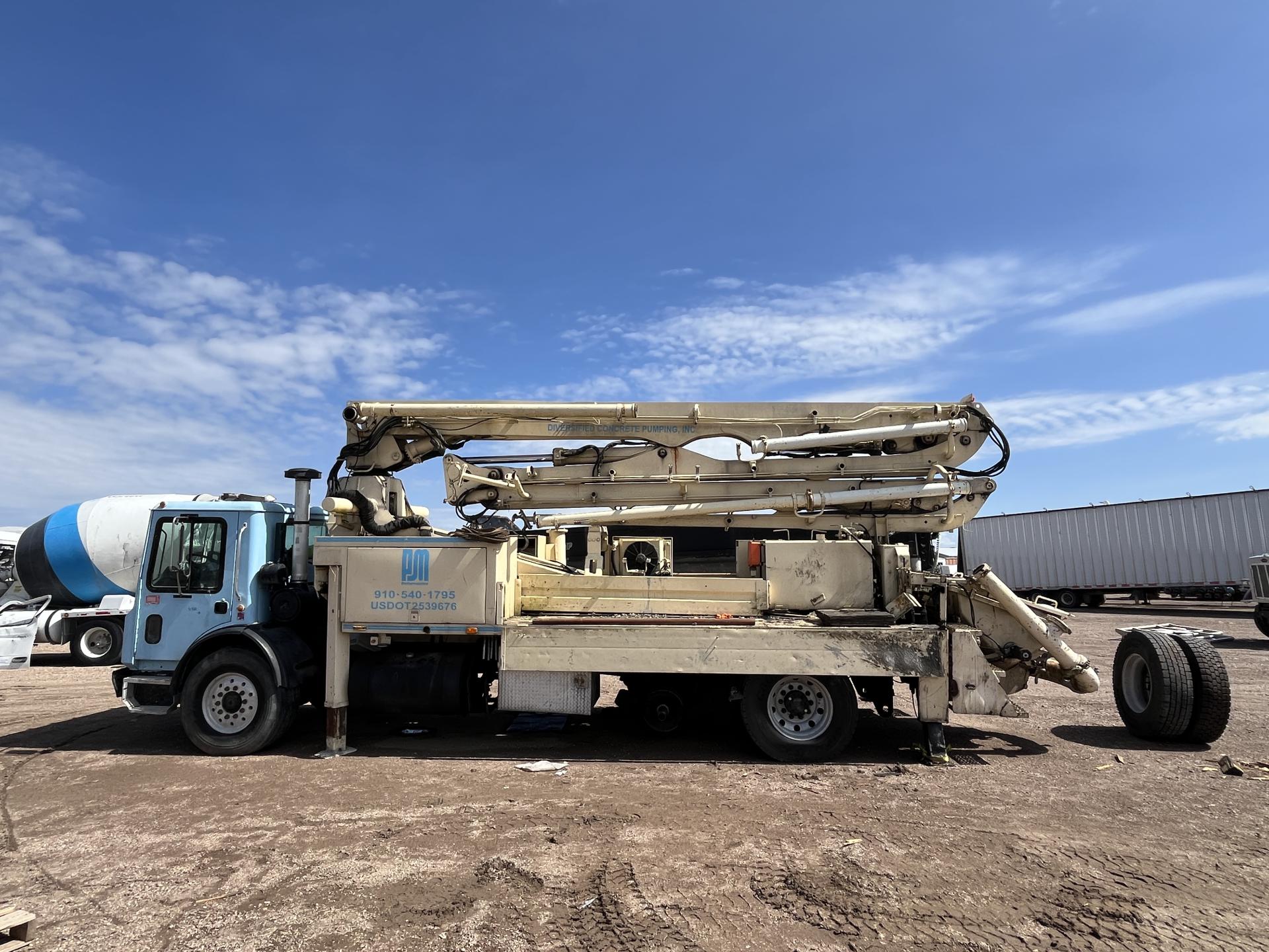 imagenes/INVOICE/2026/19183/Camion_Mack_con_bomba_de_concreto_Putzmeister_bsf_28Z_2.JPG