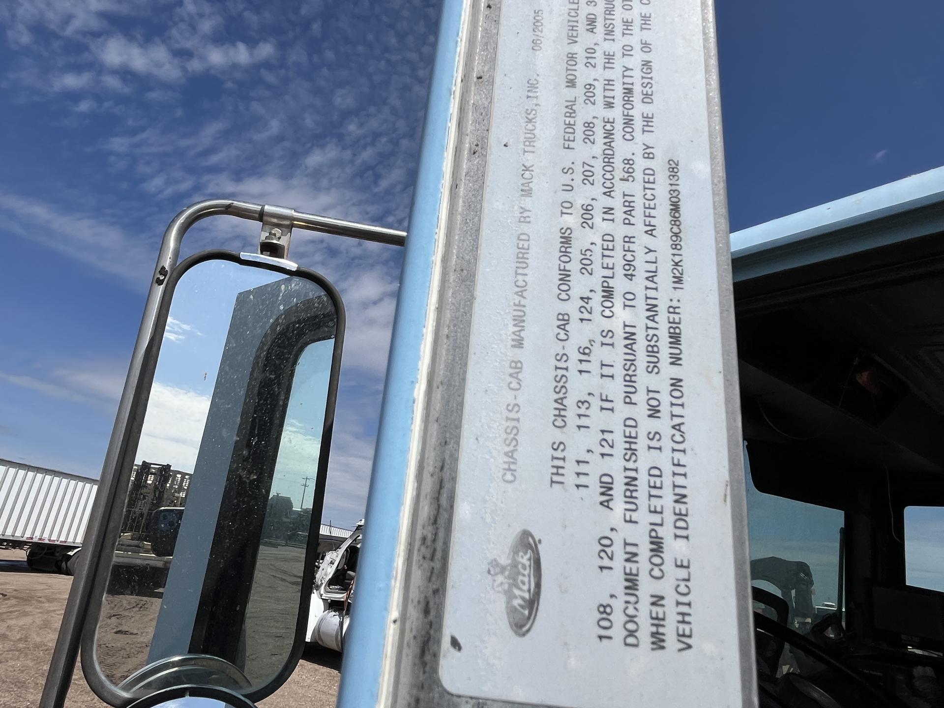 imagenes/INVOICE/2026/19183/Camion_Mack_con_bomba_de_concreto_Putzmeister_bsf_28Z_25.JPG