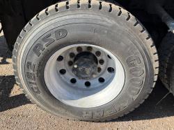 Camion Mack MR688S con Bomba de concreto Putzmeister BSF28Z.12L