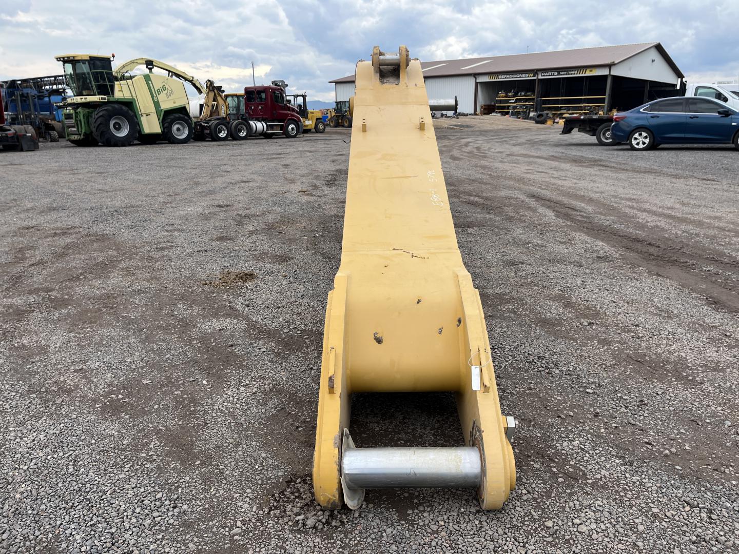 imagenes/INVOICE/2026/19185/Brazo_boom_para_excavadora_Caterpillar_336E_11.JPG