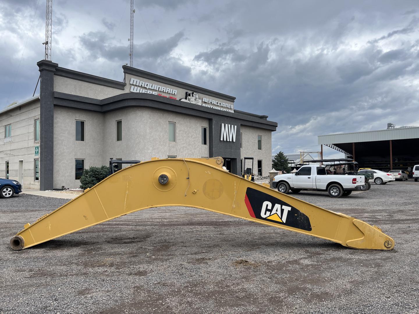 imagenes/INVOICE/2026/19185/Brazo_boom_para_excavadora_Caterpillar_336E_3.JPG