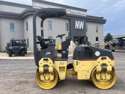 Compactador Hypac C747B