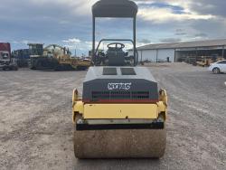 Compactador Hypac C747B