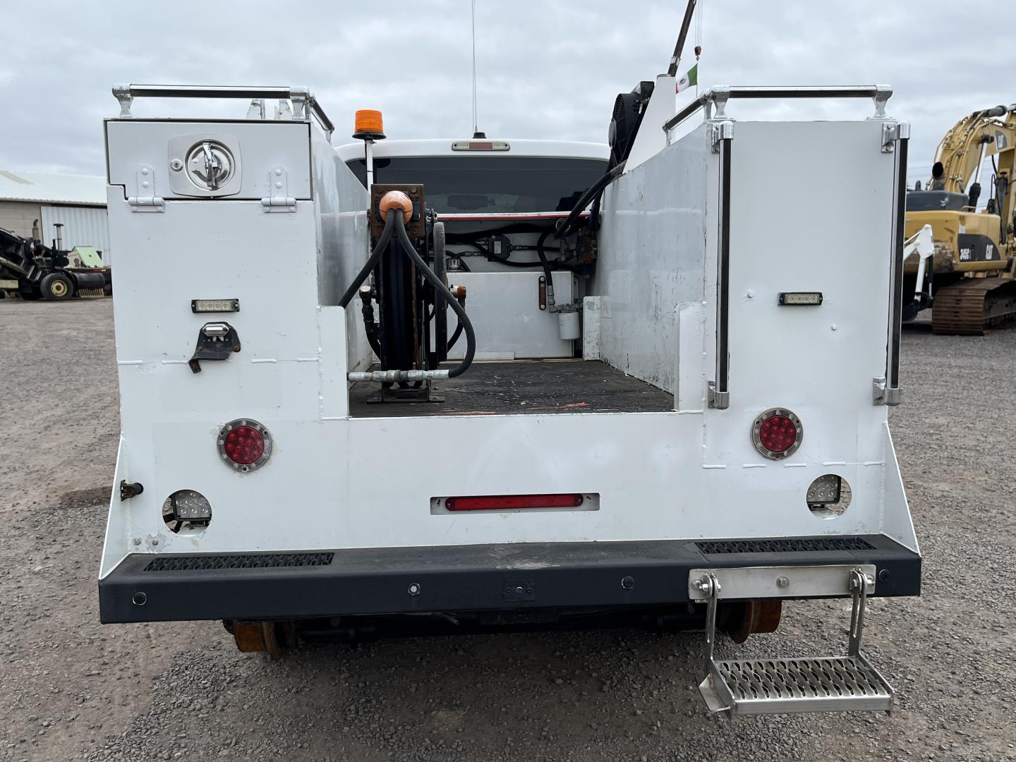 imagenes/INVOICE/2026/19194/Pick_up_high_rail_Ford_F250__10.JPG