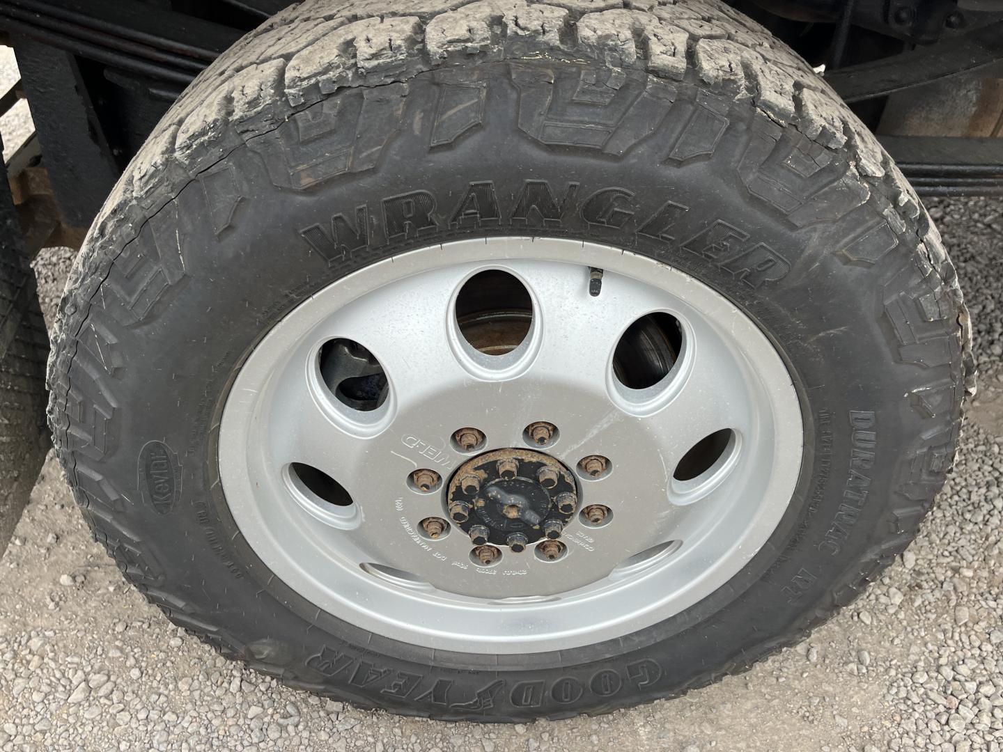 imagenes/INVOICE/2026/19194/Pick_up_high_rail_Ford_F250__5.JPG