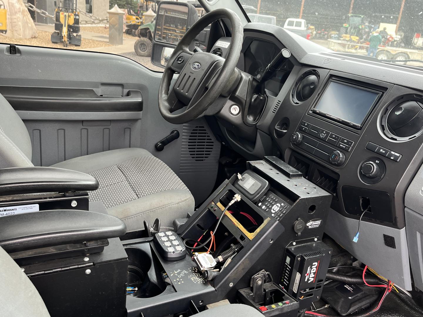 imagenes/INVOICE/2026/19194/Pick_up_high_rail_Ford_F250__62.JPG